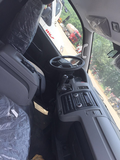 福田風(fēng)景G7救護車 福田風(fēng)景G7救護車