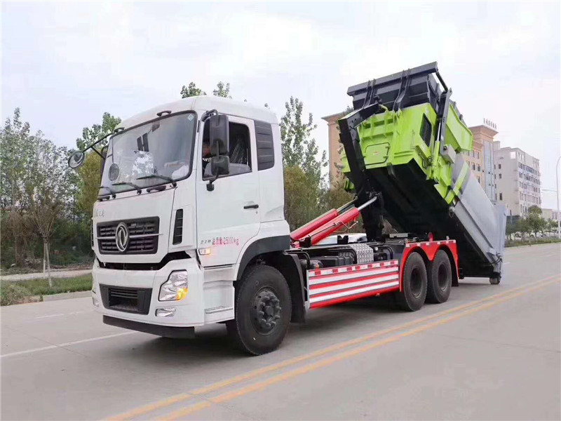 國六東風(fēng)天龍后雙橋20噸車廂可卸式(勾臂)垃圾車 國六東風(fēng)天龍后雙橋20噸車廂可卸式(勾臂)垃圾車