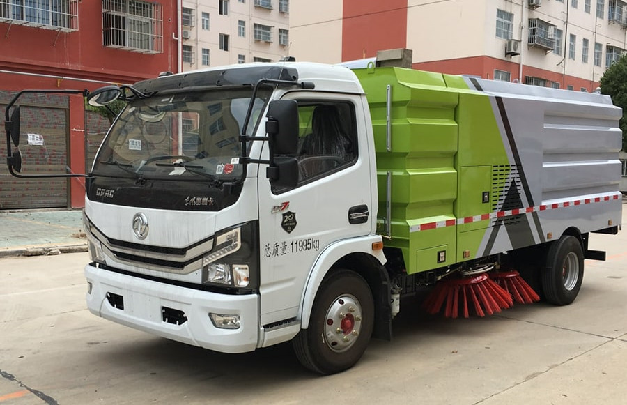國六東風(fēng)多利卡7-8方掃路車 國六東風(fēng)多利卡7-8方掃路車